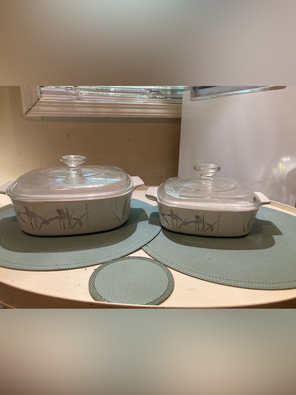 Corningware Vintage Collectible “Shadow Iris” Baking Dishes 1&2 Liter/Glass Lids - Picture 2 of 6